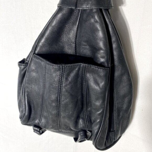 Vintage 90s Black Faux Leather Convertible Shoulder Bag  Backpack - Picture 12 of 16